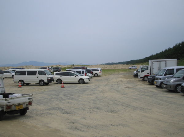 新宮海水浴場の駐車場