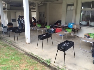 糟屋郡中学校テニス部の３年生お疲れＢＢＱ