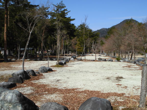 塔の岩オートキャンプ場（中津川市）